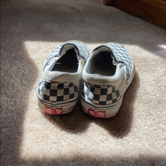 Checkered vans - Picture 3 of 3